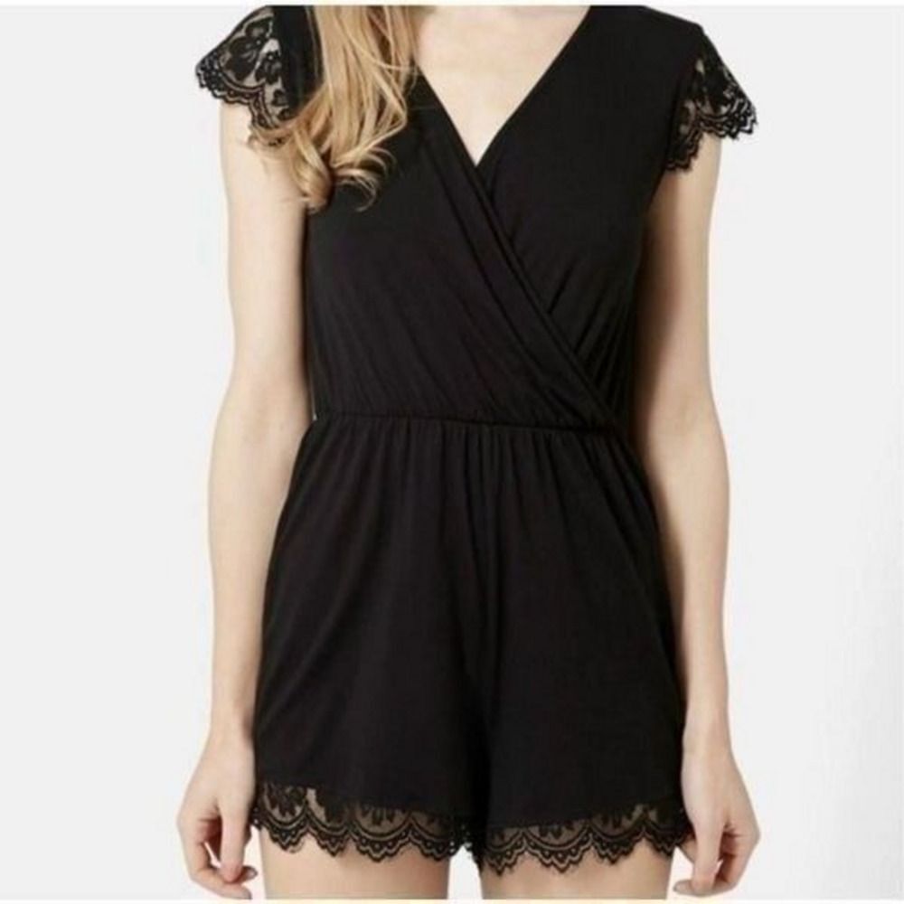 Topshop Petite‎ Lace Scallop Romper in Black Size 0